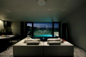 VILLA WHITE